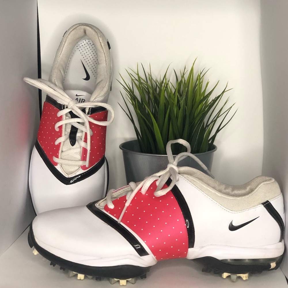 Nike women’s Air Embellish Golf Shoes white Size 7.5